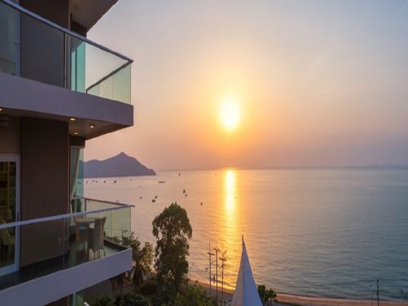 เดลมาเล่ย์ บางเสร่ บีชฟร้อนท์ (Del Mare Bang Saray Beachfront) รูปที่ 3