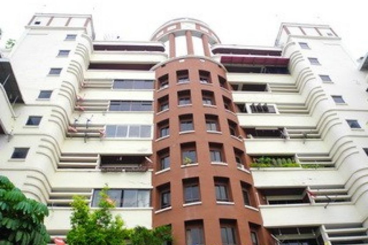 ซัน พาเลซ คอนโดมิเนียม (Sun Palace Condominium) รูปที่ 1