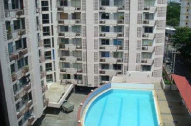 Eua Amornsuk Condo Ramkhamhaeng