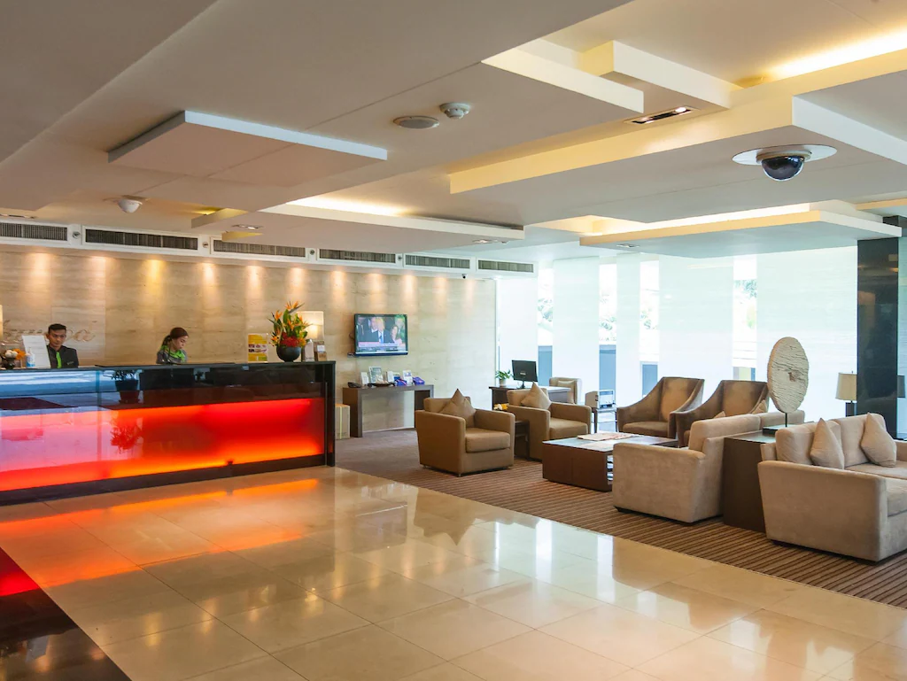 Oakwood Residence Sukhumvit 24 Bangkok Image 2