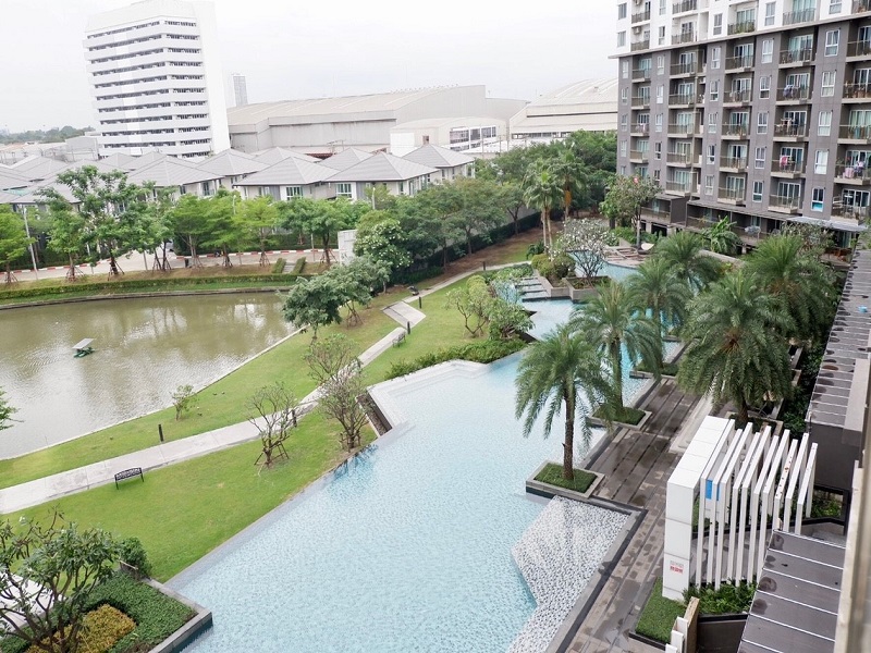 เดอะ พาร์คแลนด์ ศรีนครินทร์ เลคไซด์ (The Parkland Srinakarin Lakeside) รูปที่ 1