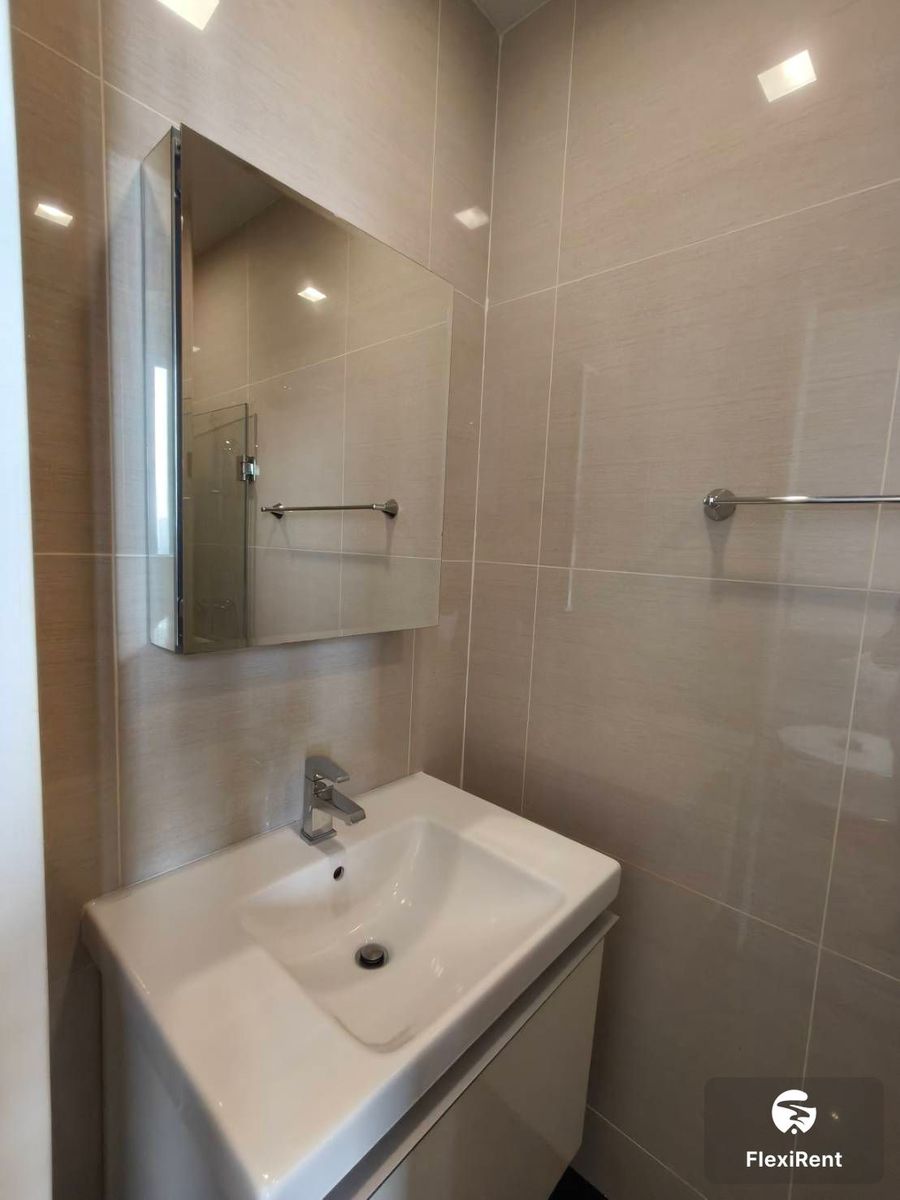 Park Origin Phrom Phong + Include Service photo #4