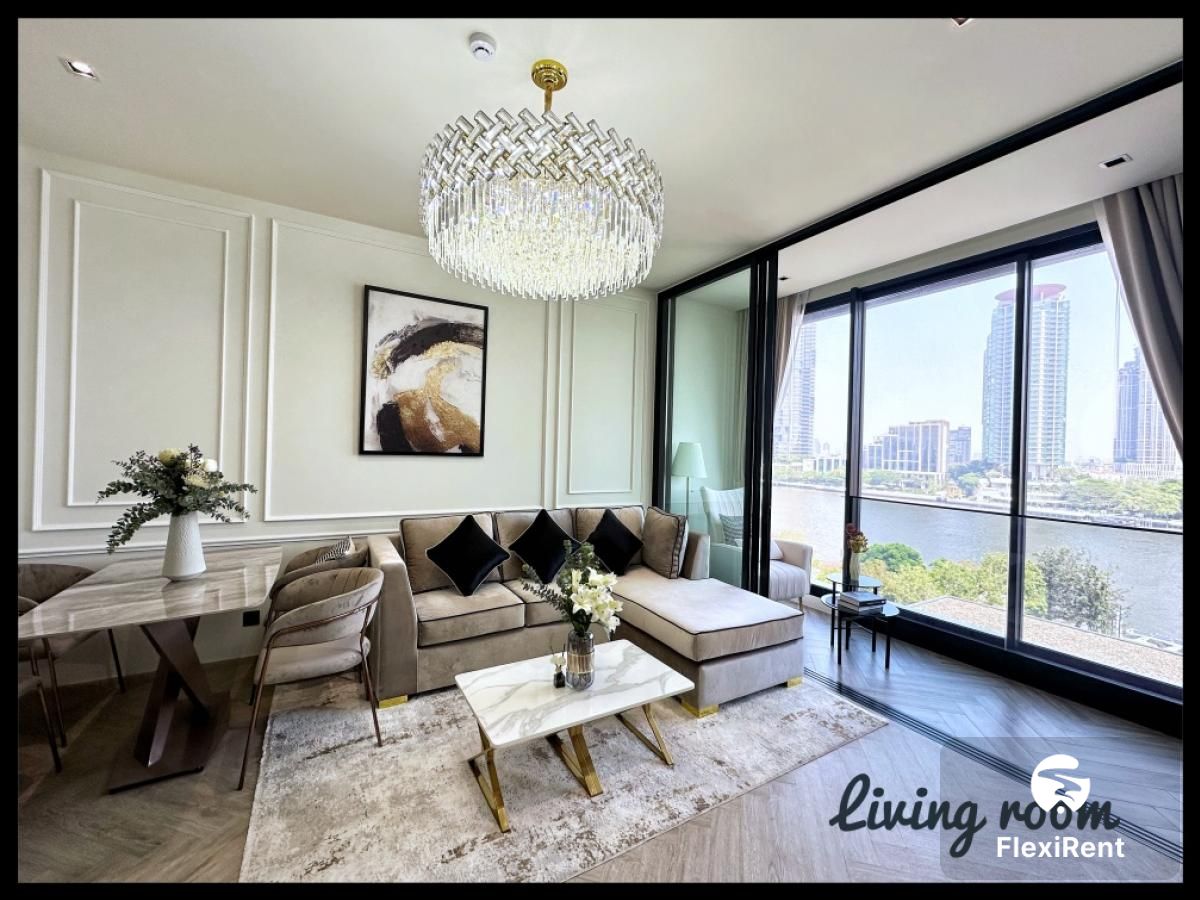 แชปเตอร์ เจริญนคร - ริเวอร์ไซด์ (Chapter Charoennakhon - Riverside)