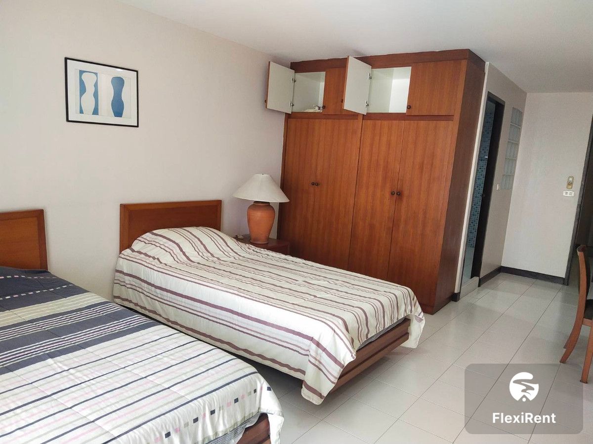 Rama Harbour View Condominium photo #2