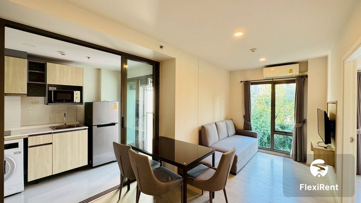 Phyll Phahol 34 photo #3