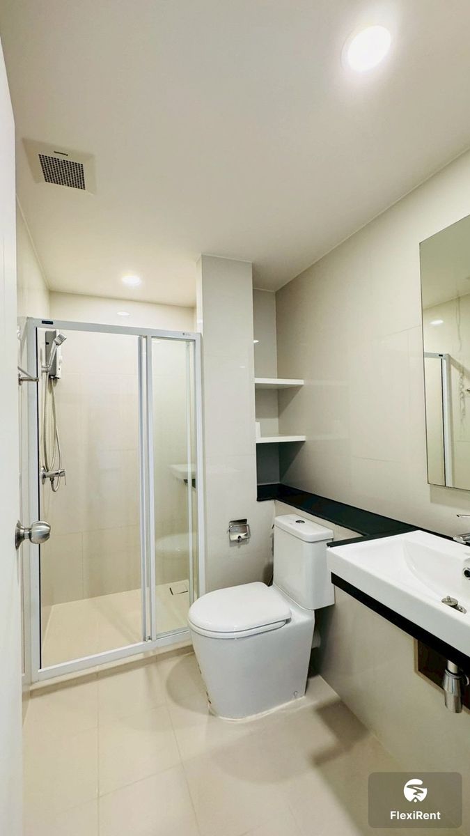 Phyll Phahol 34 photo #4