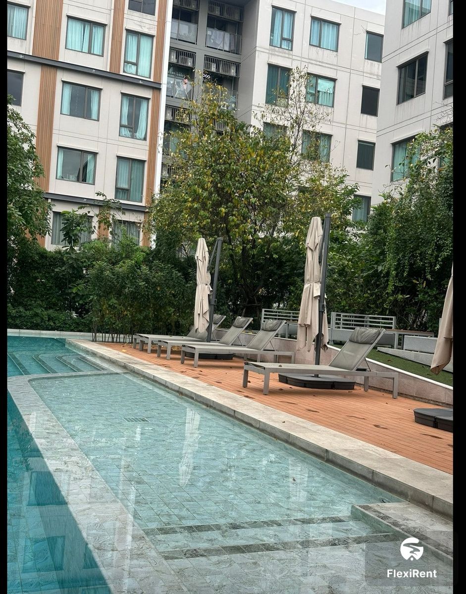 Phyll Phahol 34 photo #5