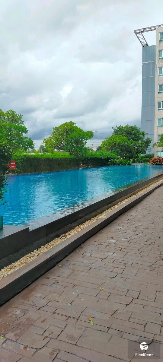 ไอริส แอเวนิว อ่อนนุช – วงแหวน (Iris Avenue Onnut – Wongwan)