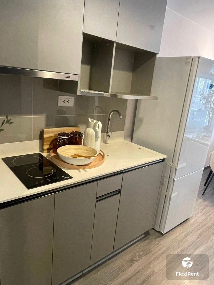 Ideo Mobi Sukhumvit 40 photo #4