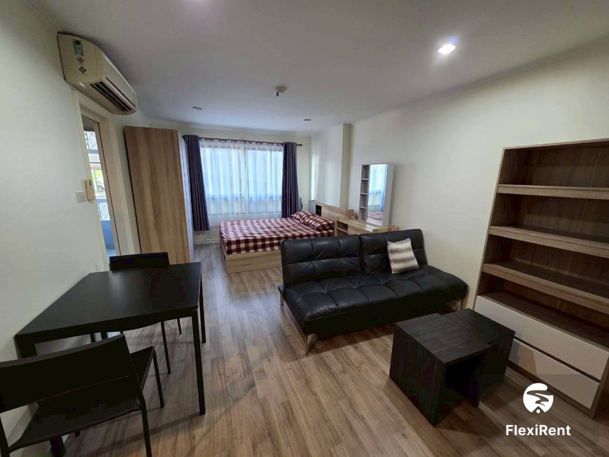 Lumpini Ville Sukhumvit 77 photo #3