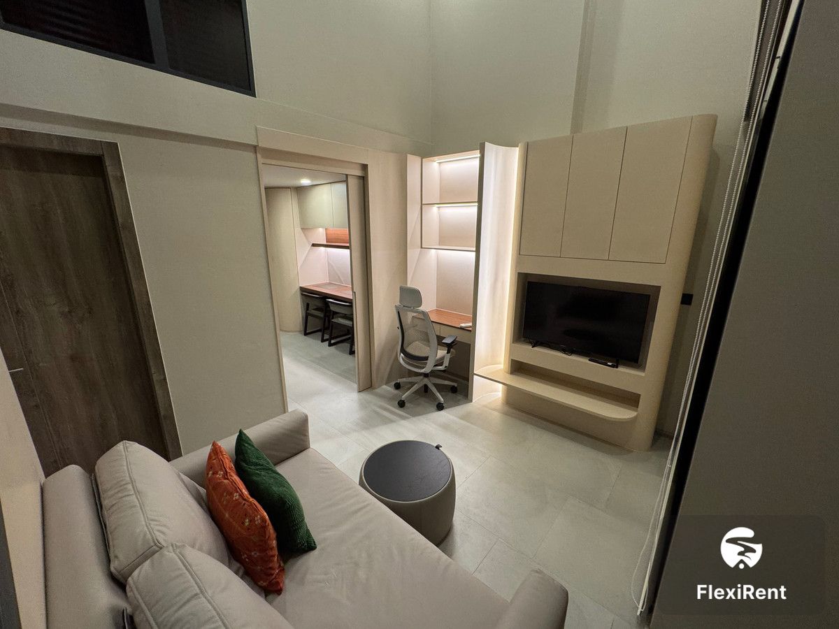 Cooper Siam photo #3