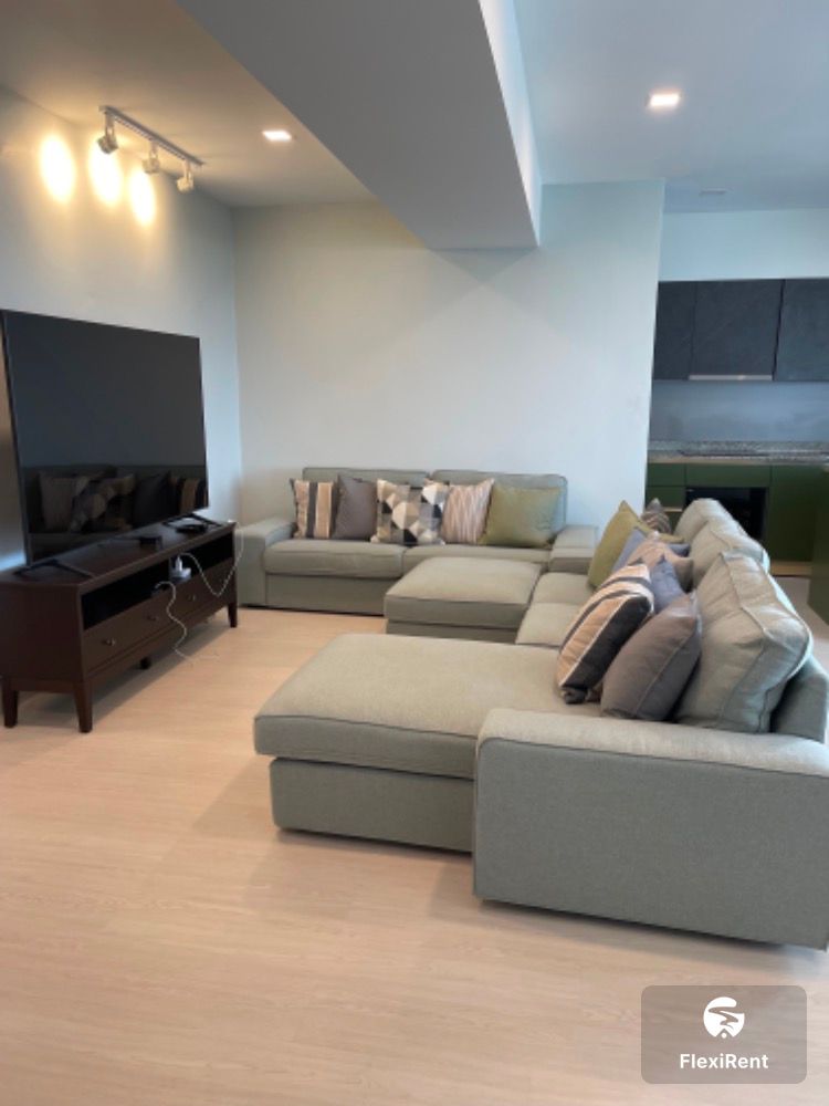 Sun Palace Condominium photo #3