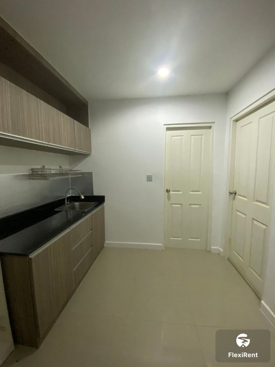 The Series Udomsuk 29 photo #5