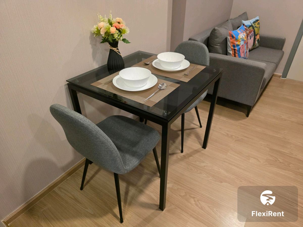 Chewathai Pinklao photo #3