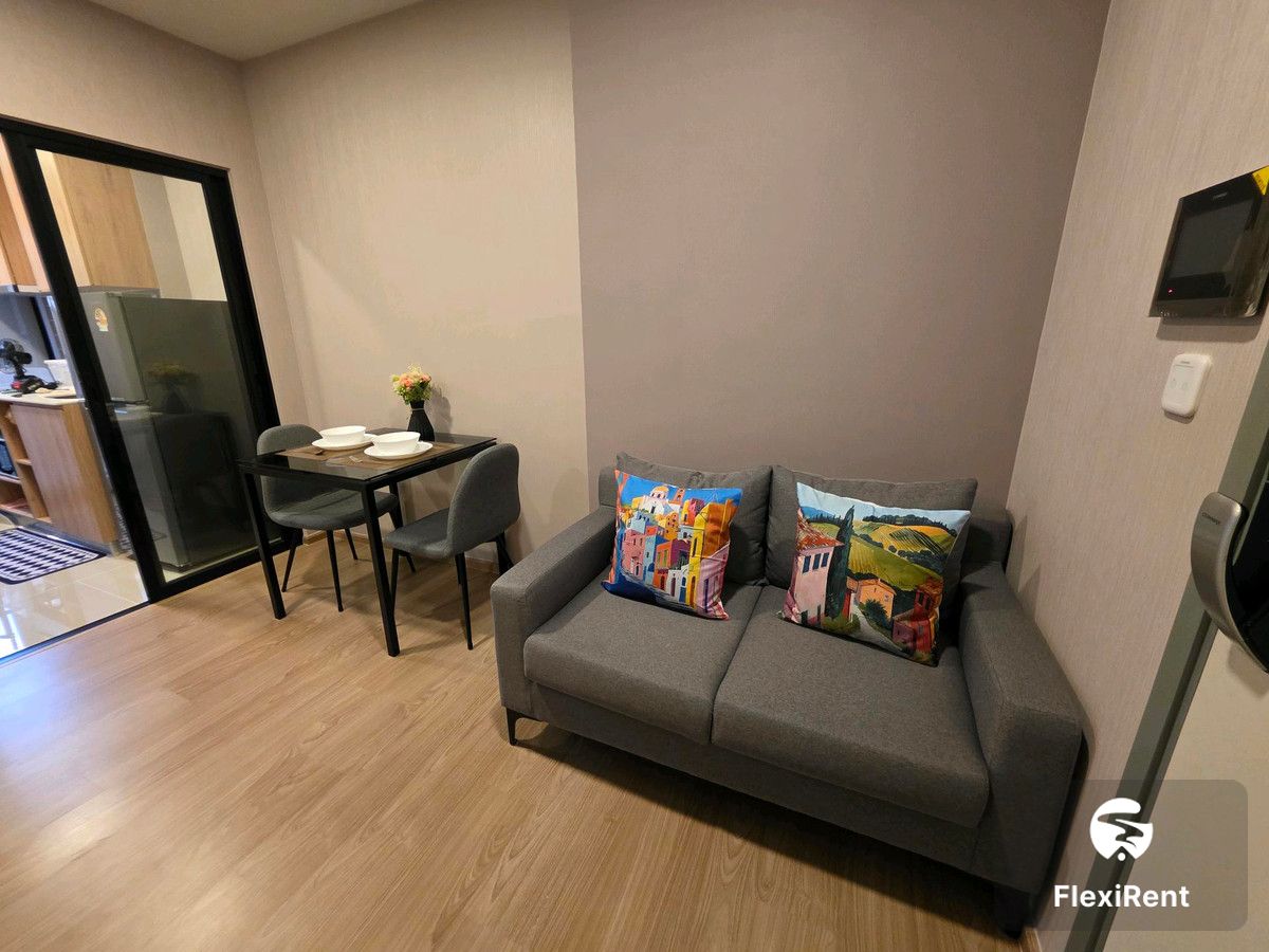 Chewathai Pinklao photo #5