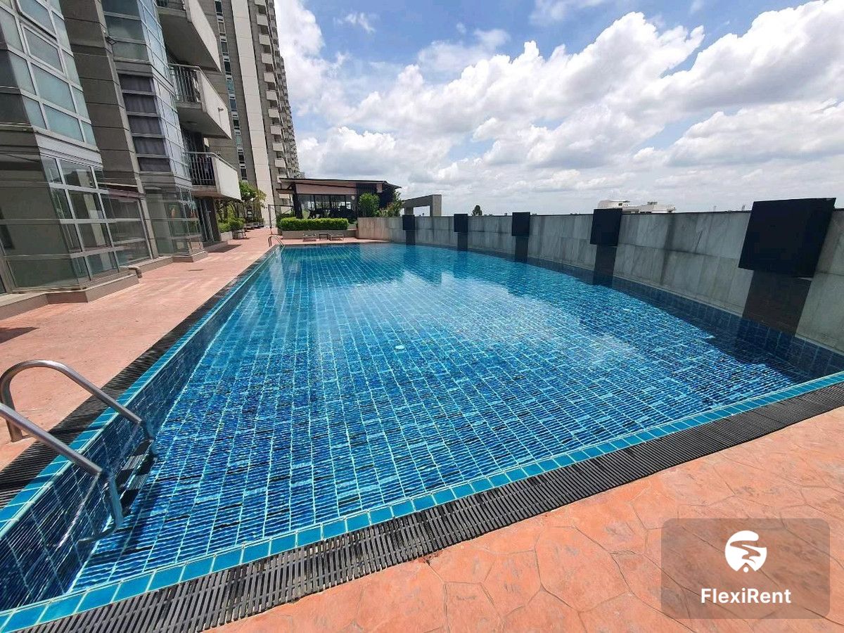 เลควิว เมืองทองธานี (Lake View Muang Thong Thani)