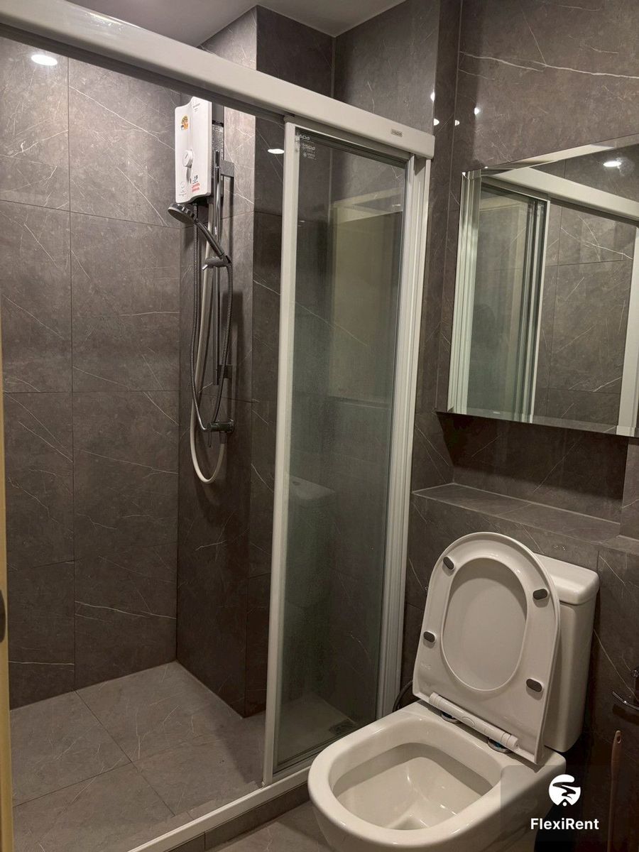 Blue Sukhumvit 105 photo #4