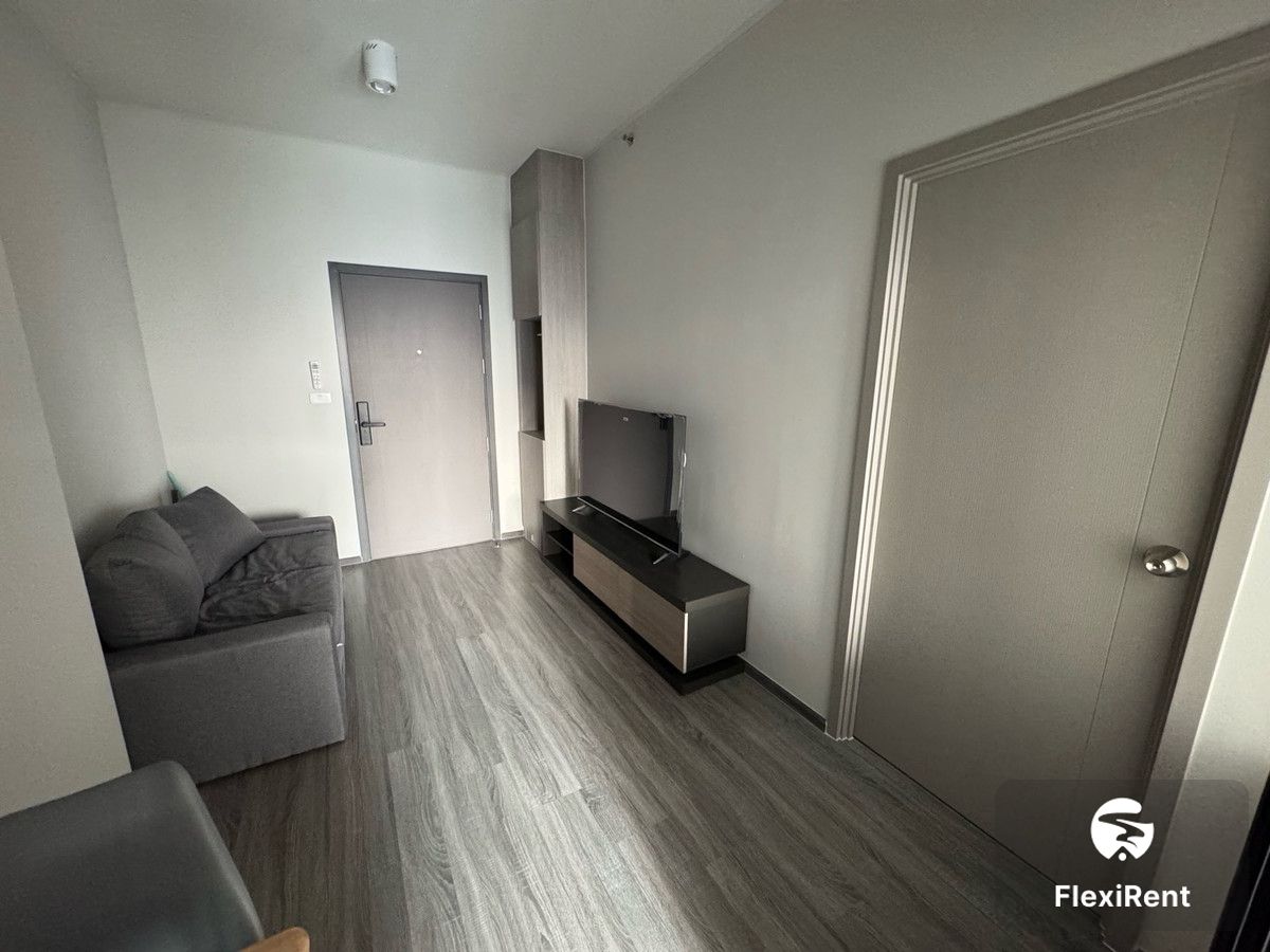 Ideo Ramkhamhaeng - Lam Sali Station photo #4