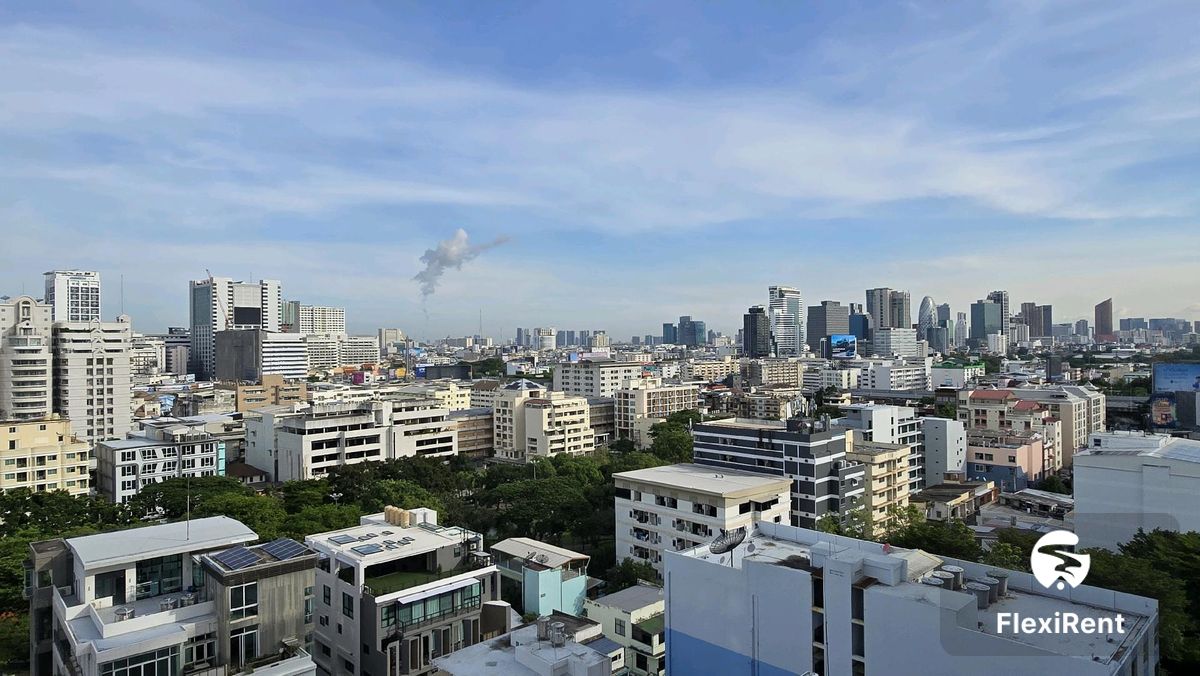 เดอะ คอมพลีท ราชปรารภ (The Complete Rajprarop) รูปที่ 3