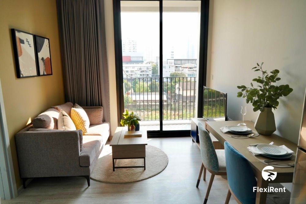 เอ็กซ์ที เอกมัย (XT Ekkamai) รูปที่ 2