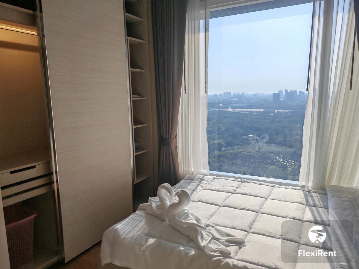 เดอะ เซนต์ เรสสิเด้นเซส (The Saint Residences)