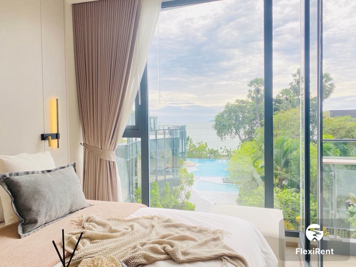 อารมณ์ วงศ์อมาตย์ (AROM WONGAMAT) รูปที่ 4