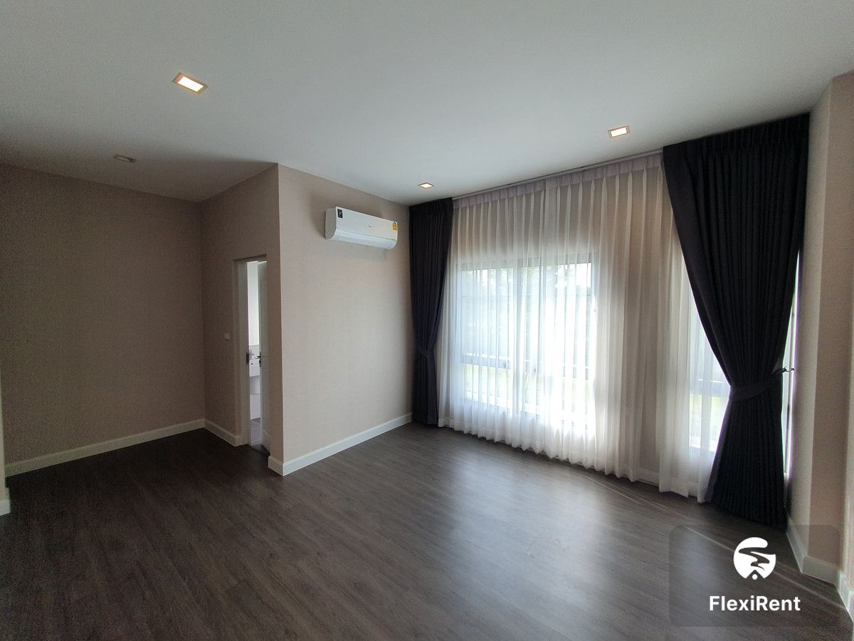 บางกอก บูเลอวาร์ด สาทร - ปิ่นเกล้า 2 (Bangkok Boulevard Sathorn - Pinklao 2) รูปที่ 36