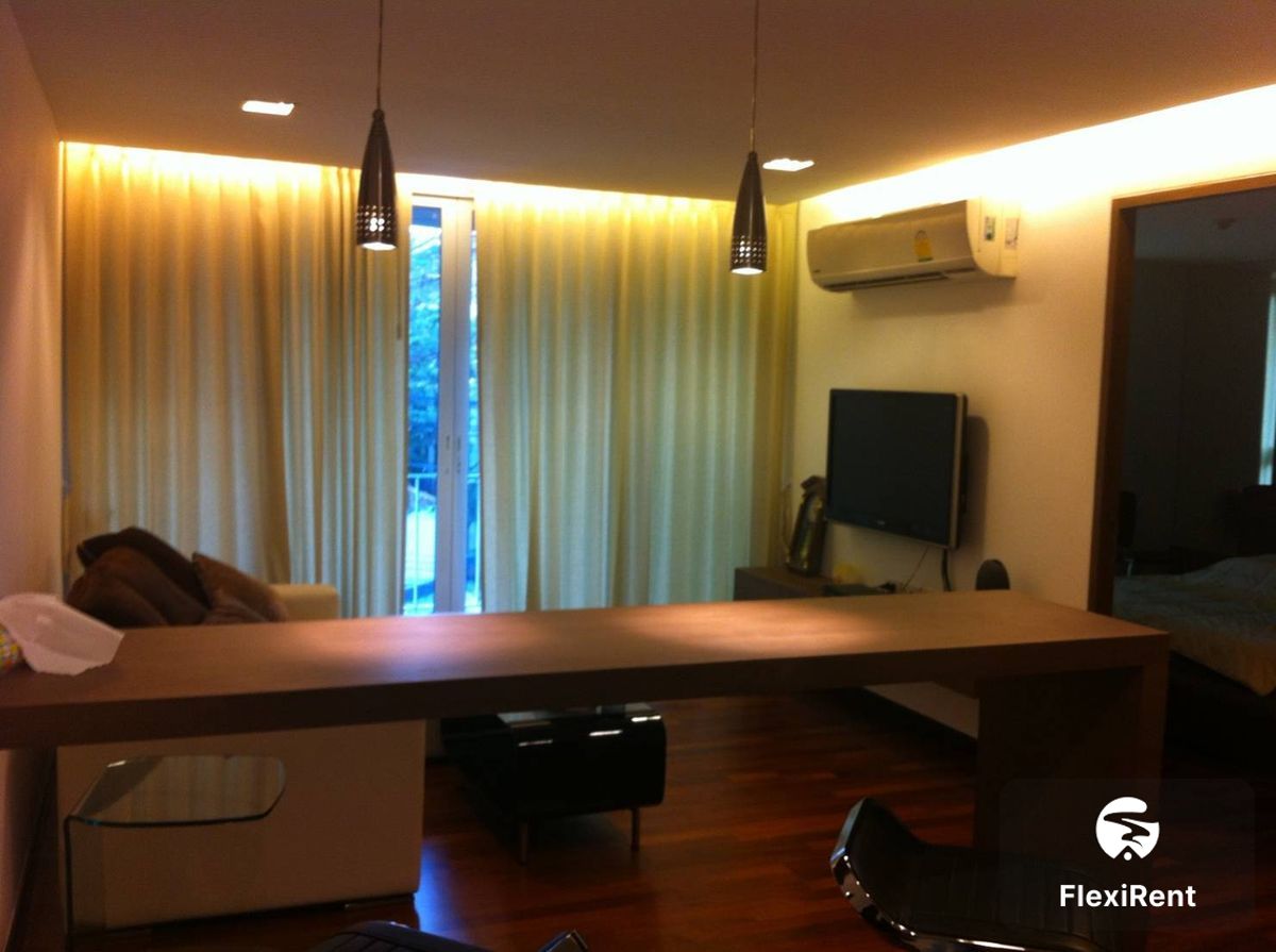 ดี แอล วี ทองหล่อ 20 (DLV Thonglor 20)