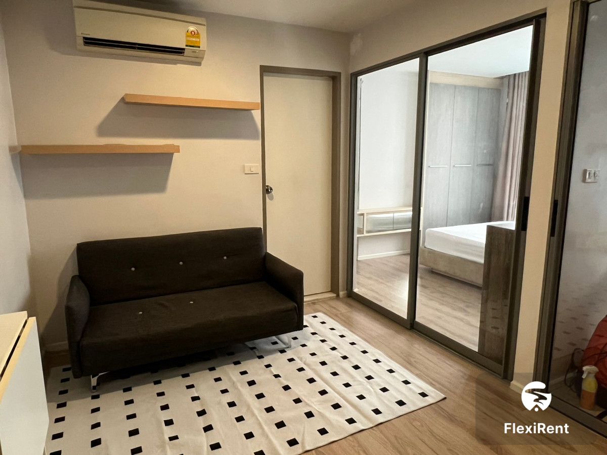 Very condo Sukhumvit 72 photo #2