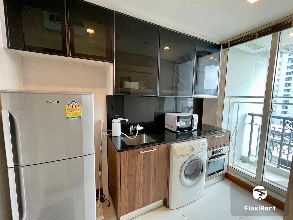 ไอวี่ ทองหล่อ (IVY THONGLOR) รูปที่ 4