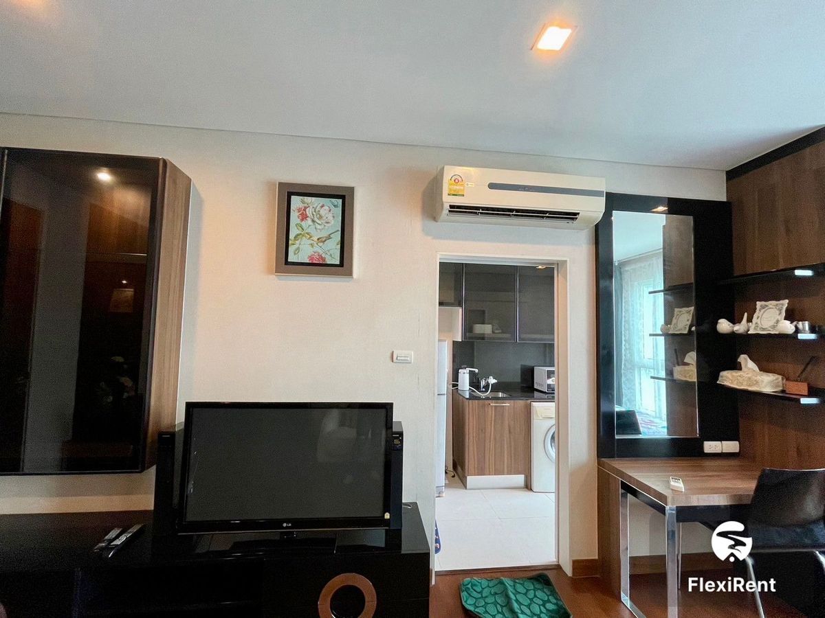 ไอวี่ ทองหล่อ (IVY THONGLOR) รูปที่ 5