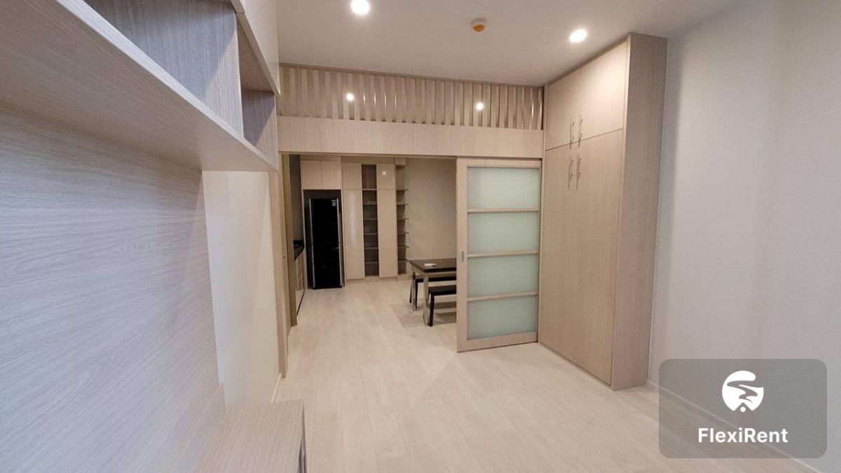 Noble Ploenchit photo #4