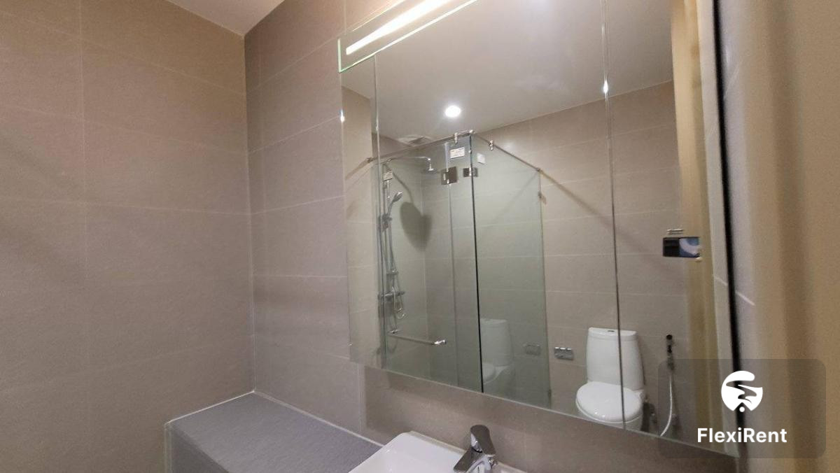 Noble Ploenchit photo #5