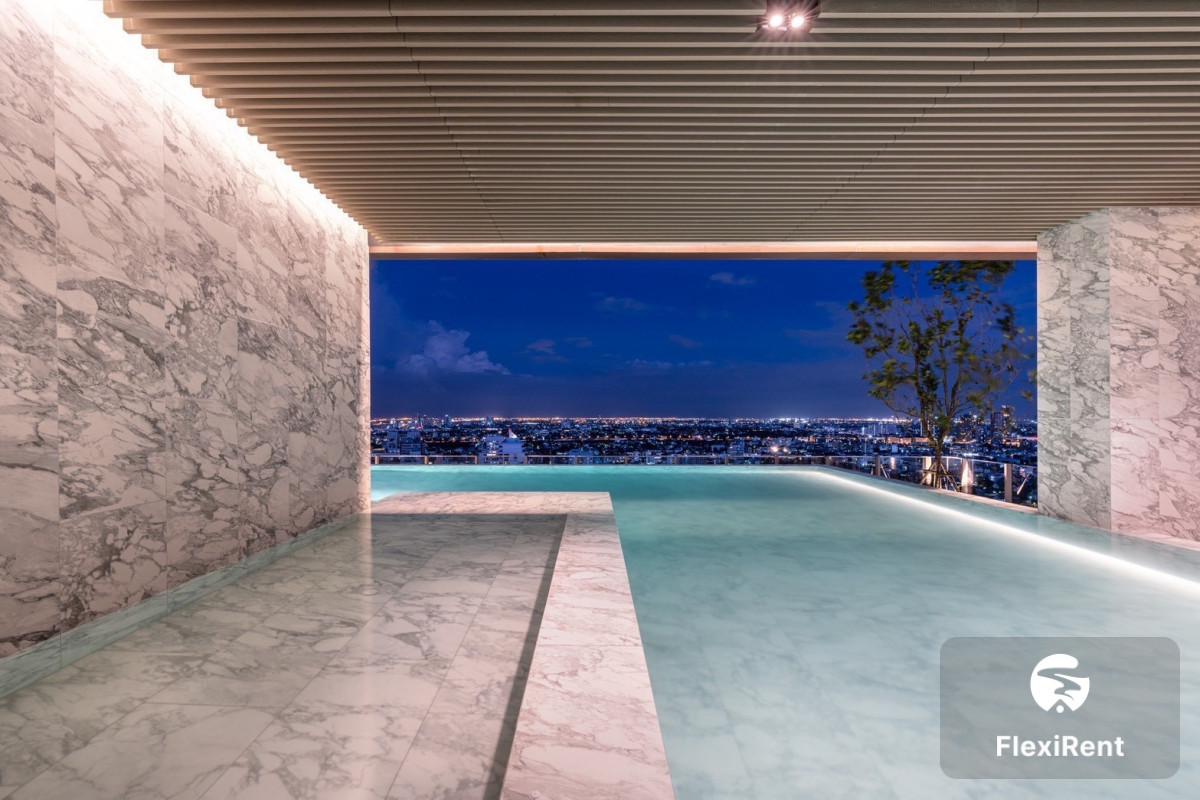 Rhythm Ekkamai Estate