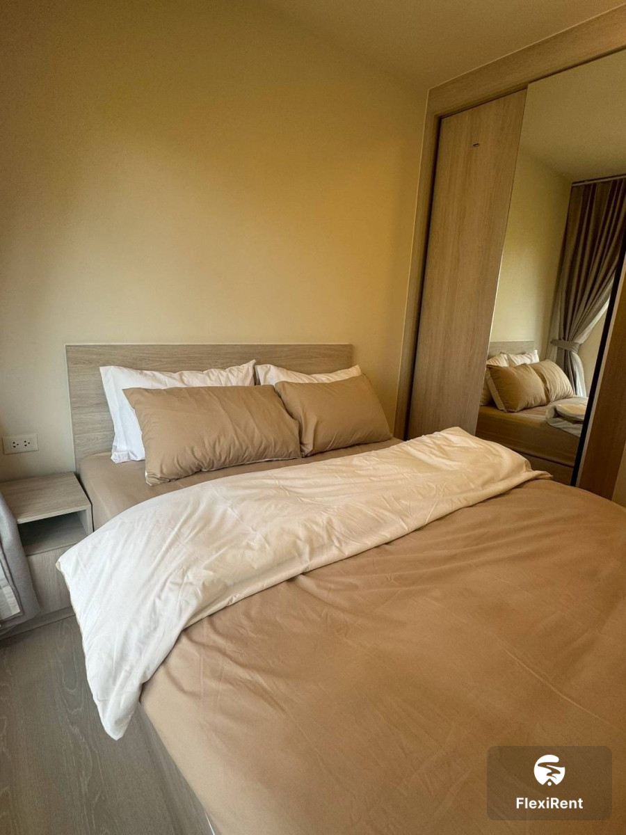 โฟล บาย แสนสิริ (FLO By Sansiri)