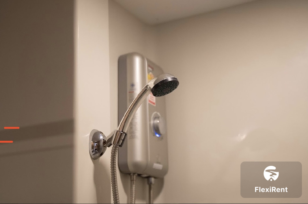 Blossom Condo @ Sathorn - Charoenrat photo #2