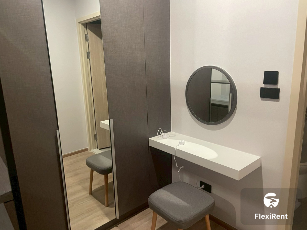 Noble Nue District R9 photo #5