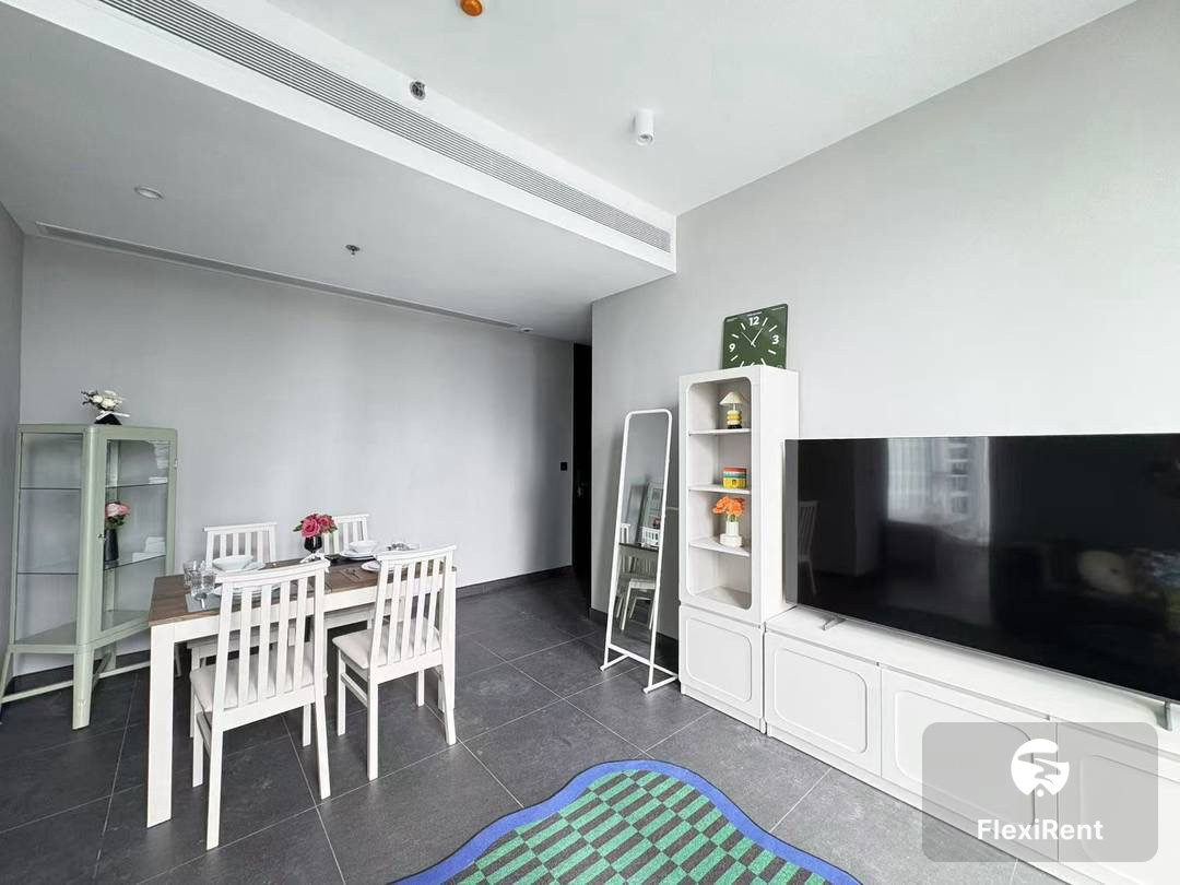 Tait Sathorn 12 photo #5