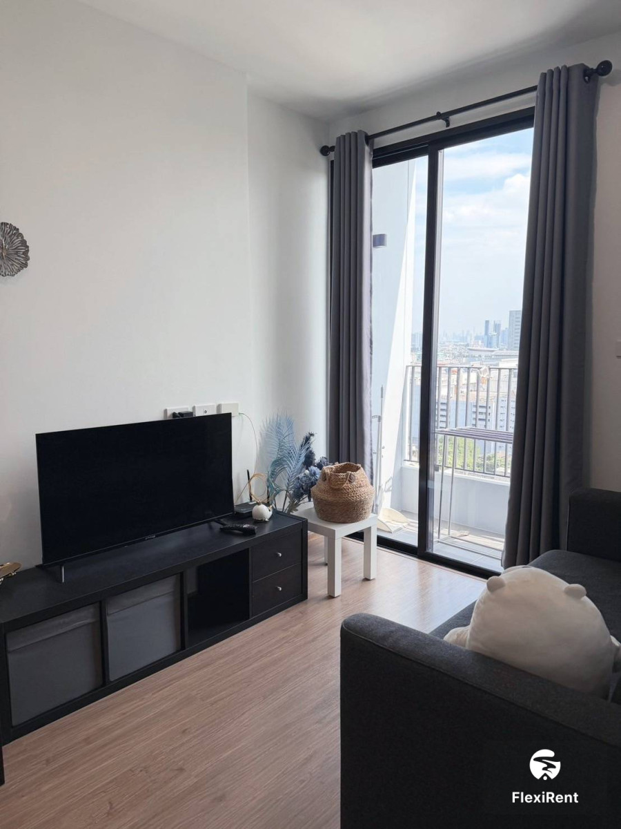 The Livin Phetkasem photo #4