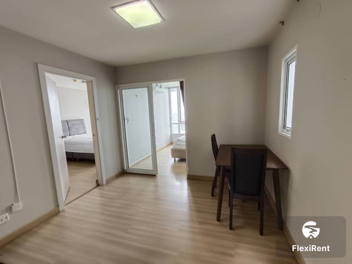 M Society Condominium photo #5