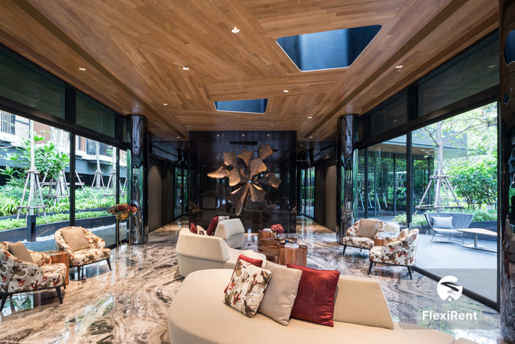 The Crest Park Residences