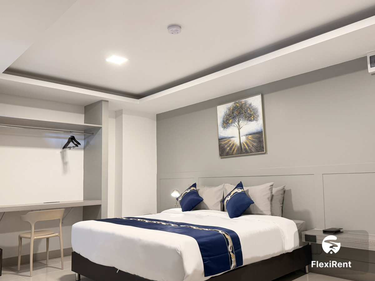 ยูทีดี8 โฮเทล & เรสซิเดนซ์ (UTD8 Hotel & Residence)