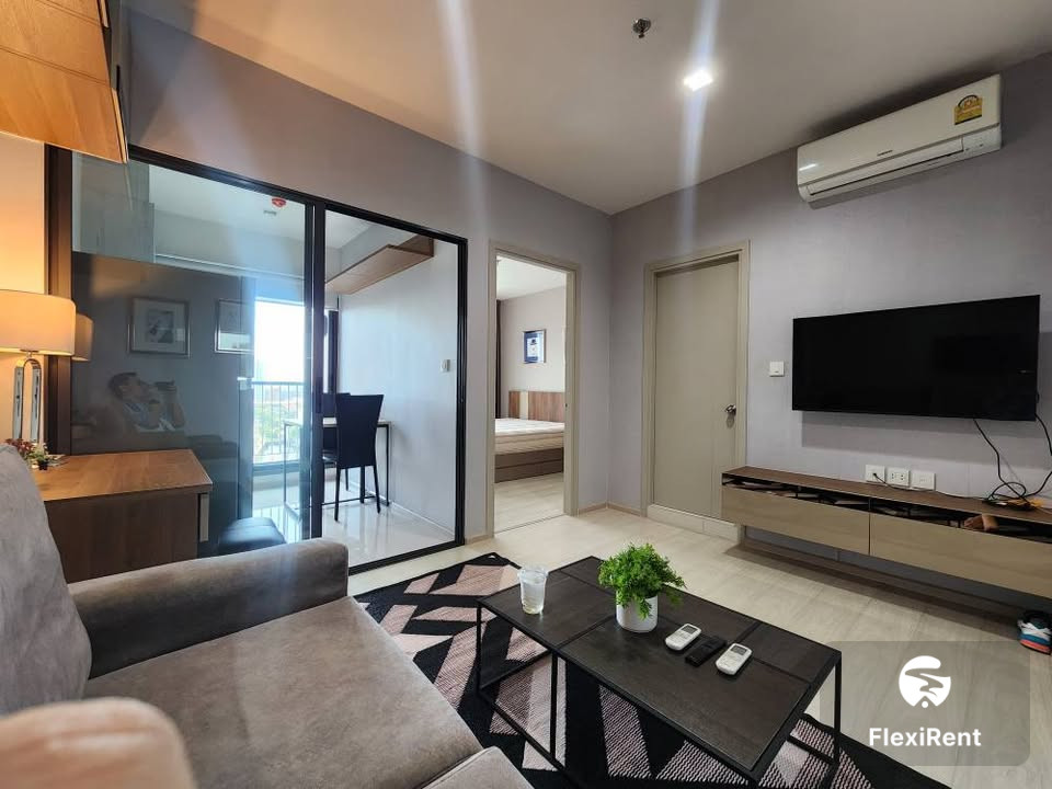 ไลฟ์ สุขุมวิท 48 (Life Sukhumvit 48)