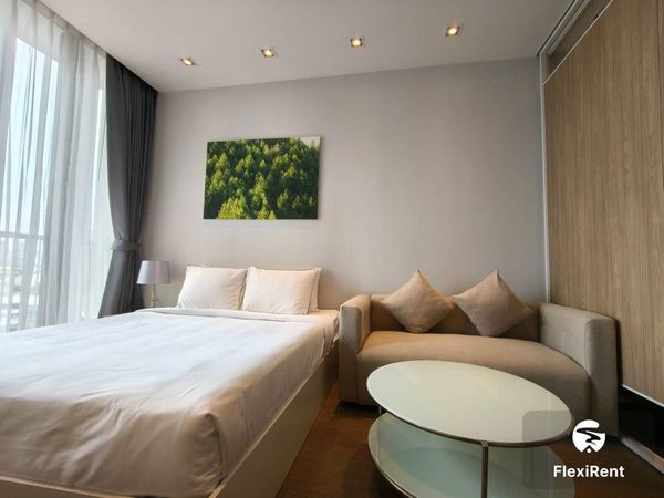 Park Origin Phrom Phong HNM Image 2