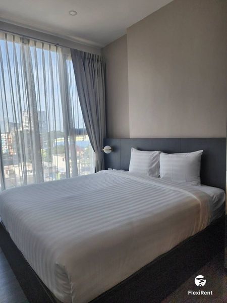 แฮมป์ตัน ศรีราชา (Hampton Sriracha) รูปที่ 1