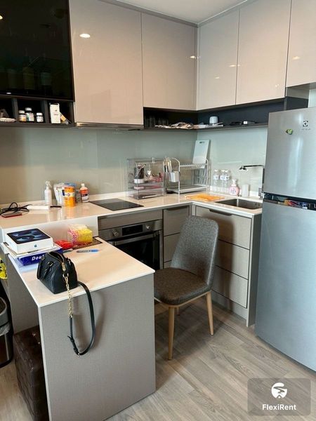 333 ริเวอร์ไซด์ (333 RIVERSIDE) รูปที่ 3