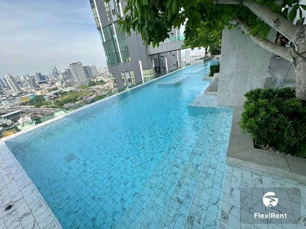 Modiz Sukhumvit 50 Image 1