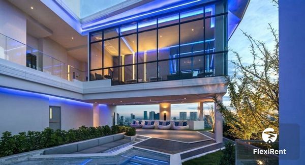 เอ็ม ทองหล่อ เท็น (M Thonglor 10) รูปที่ 3