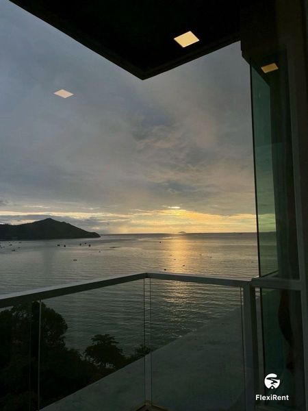 เดลมาเล่ย์ บางเสร่ บีชฟร้อนท์ (Del Mare Bang Saray Beachfront) รูปที่ 1