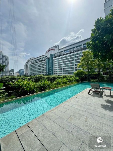 ไฮด์ สุขุมวิท 13 (Hyde Sukhumvit 13) รูปที่ 1